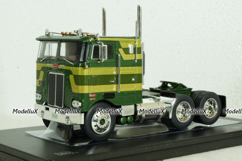 Peterbilt T 352 Pacemaker 1979,  green, TR184, IXO 1:43