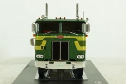 Peterbilt T 352 Pacemaker 1979,  green, TR184, IXO 1:43