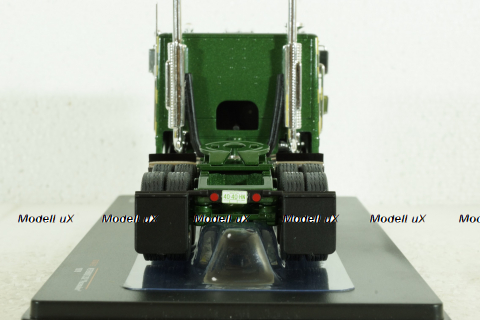 Peterbilt T 352 Pacemaker 1979,  green, TR184, IXO 1:43