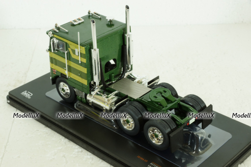 Peterbilt T 352 Pacemaker 1979,  green, TR184, IXO 1:43