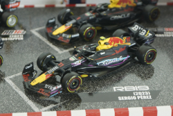 Red Bull RB16B #33, RB18 #1, RB19 #1, RB19 #11,  M. Verstappen – S. Perez, F1 SET BU38092-PACK, Формула 1, Bburago 1:43