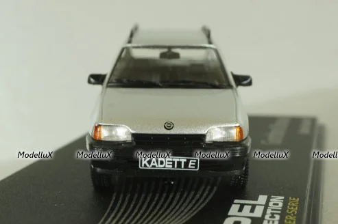 Opel Kadett Caravan (E), Gordon Brown 1988, silver, OPCD133, Opel Collection Designer #133 1:43 с журналом, запечатанный!