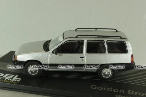 Opel Kadett Caravan (E), Gordon Brown 1988, silver, OPCD133, Opel Collection Designer #133 1:43 с журналом, запечатанный!