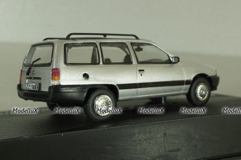 Opel Kadett Caravan (E), Gordon Brown 1988, silver, OPCD133, Opel Collection Designer #133 1:43 Уценка!