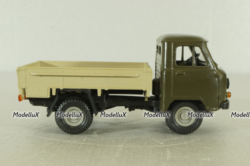 Уаз-3303 бортовой, хаки/бежевый, Русская миниатюра 1:43