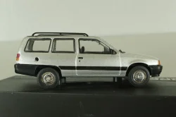 Opel Kadett Caravan (E), Gordon Brown 1988, silver, OPCD133, Opel Collection Designer #133 1:43 с журналом, запечатанный!