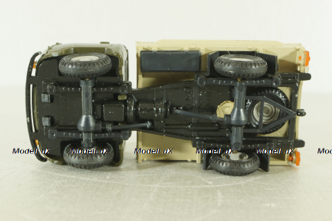 Уаз-3303 бортовой, хаки/бежевый, Русская миниатюра 1:43