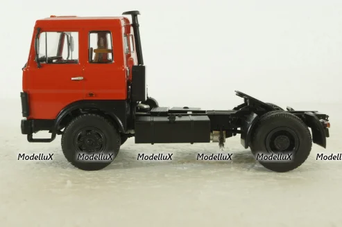 Маз-5432 тягач 1981г, красный, 100411, АвтоИстория 1:43
