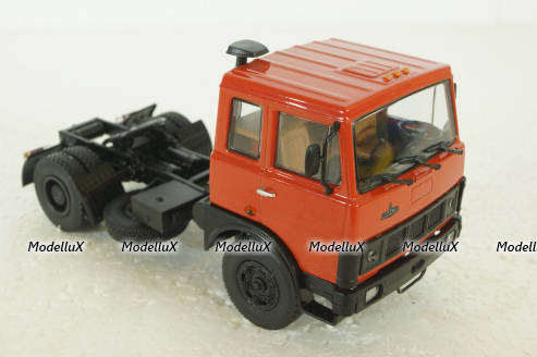 Маз-5432 тягач 1981г, красный, АвтоИстория 1:43