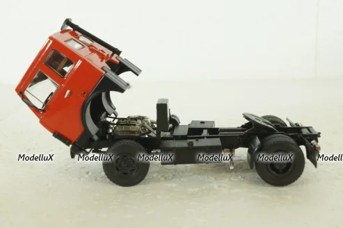 Маз-5432 тягач 1981г, красный, 100411, АвтоИстория 1:43