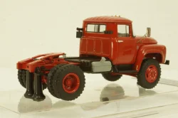 Зил-130В1 Седельный тягач, Автоэкспорт  1982 г., 113045, DiP Models 1:43