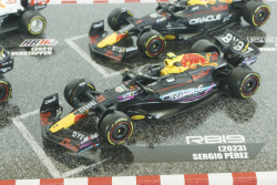 Red Bull RB16B #33, RB18 #1, RB19 #1, RB19 #11,  M. Verstappen – S. Perez, F1 SET BU38092-PACK, Формула 1, Bburago 1:43