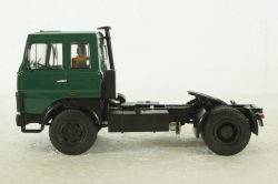Маз-5432 тягач 1981г, зеленый, 100428, АвтоИстория 1:43