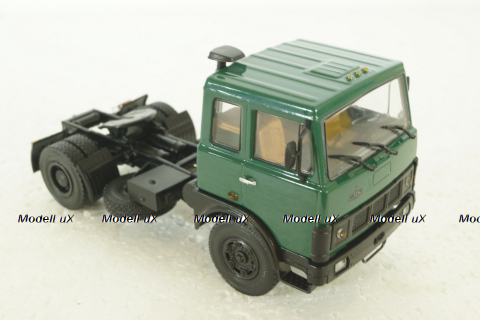 Маз-5432 тягач 1981г, зеленый, 100428, АвтоИстория 1:43