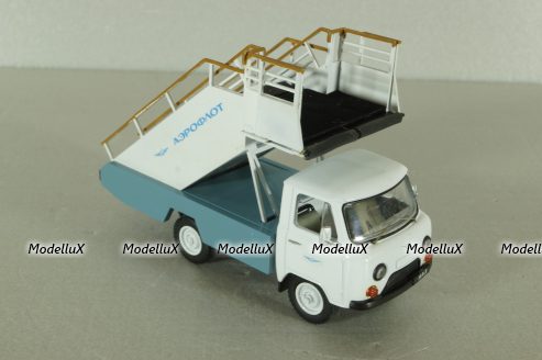 ТПС-22(452) Уаз-452 Трап самолетный Аэрофлот, металл, Ручная работа 1:43