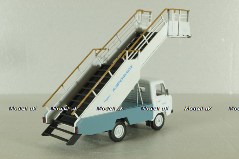 ТПС-22(452) Уаз-452 Трап самолетный Аэрофлот, металл, Ручная работа 1:43