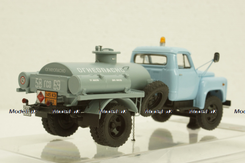 Газ-52 МЗ-3607 Автомобиль-заправщик Гомельская обл. 1990 г.,105228, DiP Models, 1:43