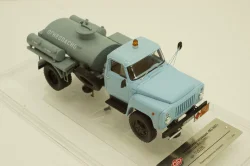 МЗ-3607 масло-заправщик на шасси Газ-52, Гомельская обл. 1990 г.,105228, DiP Models 1:43