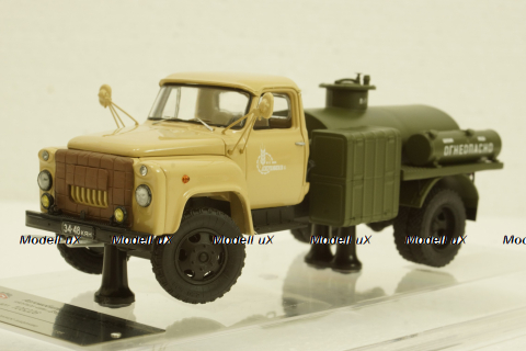 Газ-52 МЗ-3607 Автомобиль-заправщик колхоз им. Дзержинского 1973 г.,105226, DiP Models, 1:43