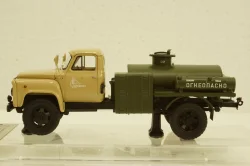 Газ-52 МЗ-3607 Автомобиль-заправщик колхоз им. Дзержинского 1973 г.,105226, DiP Models, 1:43