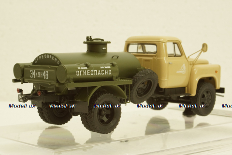 Газ-52 МЗ-3607 Автомобиль-заправщик колхоз им. Дзержинского 1973 г.,105226, DiP Models, 1:43
