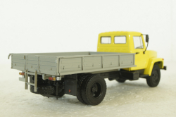 Газ-33073, бортовой, желт/серый, 1989г., АвтоИстория 1:43