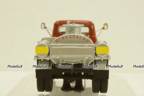 Газ-52 МЗ-3607 Автомобиль-заправщик, Автопром 50 лет 1974 г, 105229, DiP Models, 1:43