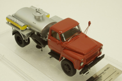 Газ-52 МЗ-3607 Автомобиль-заправщик, Автопром 50 лет 1974 г, 105229, DiP Models, 1:43