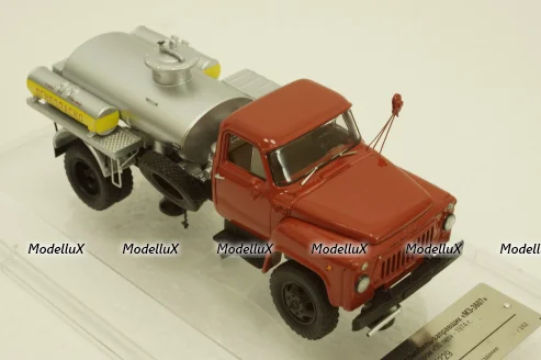 Газ-52 МЗ-3607 Автомобиль-заправщик, Автопром 50 лет 1974 г, 105229, DiP Models, 1:43