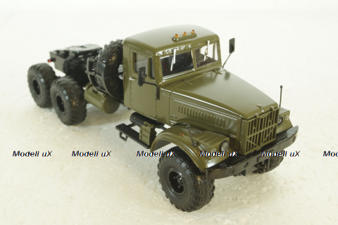 Краз-255В седельный тягач, хаки, 100886, АвтоИстория 1:43