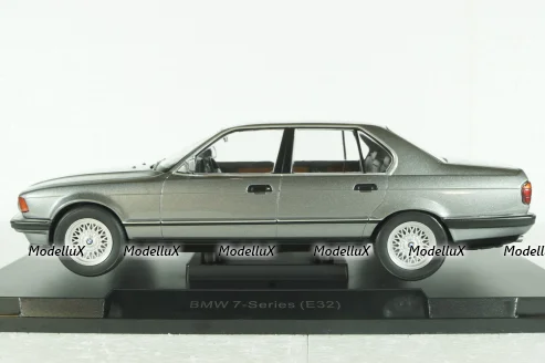 BMW 740i (E32), metallic grey 1992, MCG18161, Model Car Group  1:18
