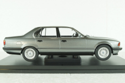 BMW 740i (E32), metallic grey 1992, MCG18161, Model Car Group  1:18