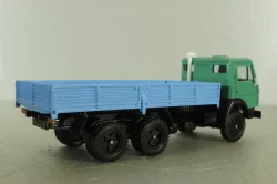 КамАЗ-5320 бортовой, зеленый/голубой, Арек 1:43 