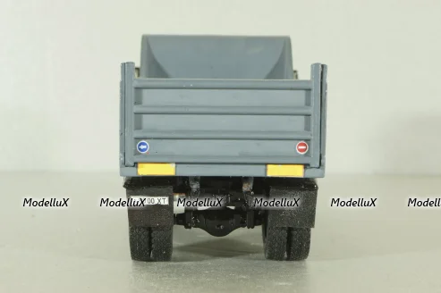 Маз-555102 самосвал 1988 бежево-серый, НАП (конверсия) 1:43