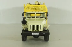 УрАЛ-44202-0311-31 (двигатель ЯМЗ 238) 6х6, лесовоз, конверсия 1:43