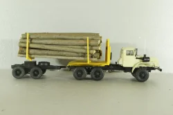 УрАЛ-44202-0311-31 (двигатель ЯМЗ 238) 6х6, лесовоз, конверсия 1:43