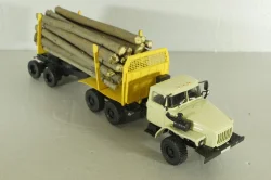 УрАЛ-44202-0311-31 (двигатель ЯМЗ 238) 6х6, лесовоз, конверсия 1:43