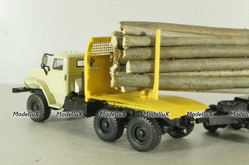 УрАЛ-44202-0311-31 (двигатель ЯМЗ 238) 6х6, лесовоз, конверсия 1:43