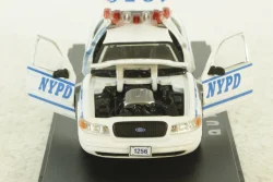 Ford Crown Victoria Police NYPD from TV series "Quantico" 2003, white, 86633, Greenlight 1:43