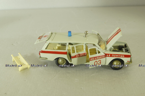Газ-2402 Волга, скорая медицинская помощь,,Тантал/Радон 1:43