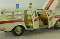 Газ-2402 Волга, скорая медицинская помощь,,Тантал/Радон 1:43