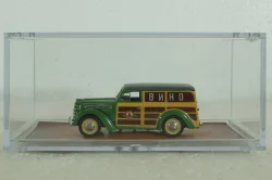 Москвич-400-420 фургон "Вино", зеленый, TruckTyr 1:43