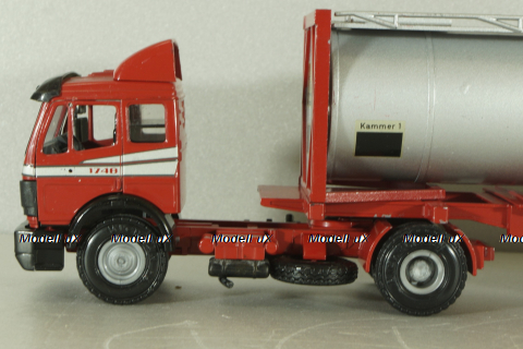 Mercedes 1748 S тягач с циcтерной-контейнером, NZG 1:43