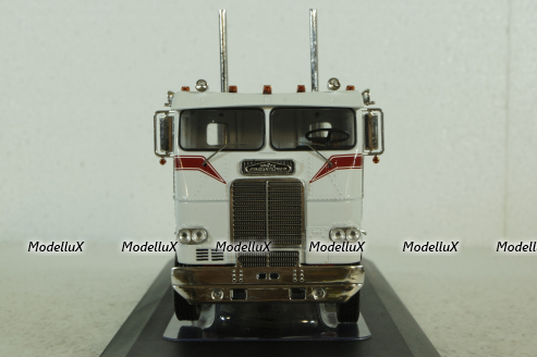 Freightliner COE 1976, white/red, TR128, IXO 1:43