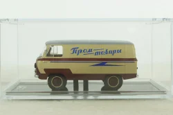 Уаз-450 Промтовары 1958, бежевый/бордовый, TruckTyr 1:43