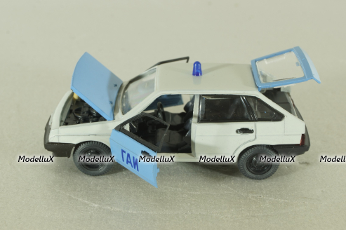 Ваз-2109 ГАИ, короткое крыло, Тантал/Радон 1:43