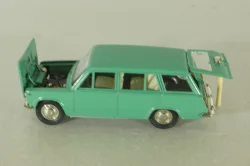 Ваз-2102 А11, зеленый, Фестивальный, Тантал/Радон 1:43
