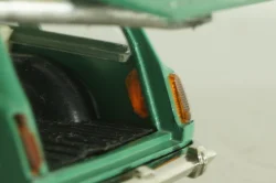 Ваз-2102 А11, зеленый, Фестивальный, Тантал/Радон 1:43