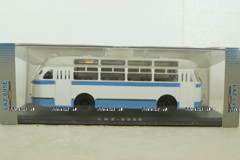 Лаз 695Е 1961г. бело-синий, 04003D, Classicbus 1:43
