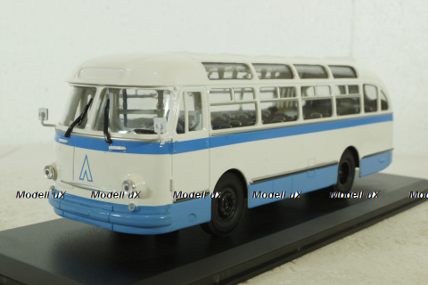 Лаз 695Е 1961г. бело-синий, 04003D, Classicbus 1:43